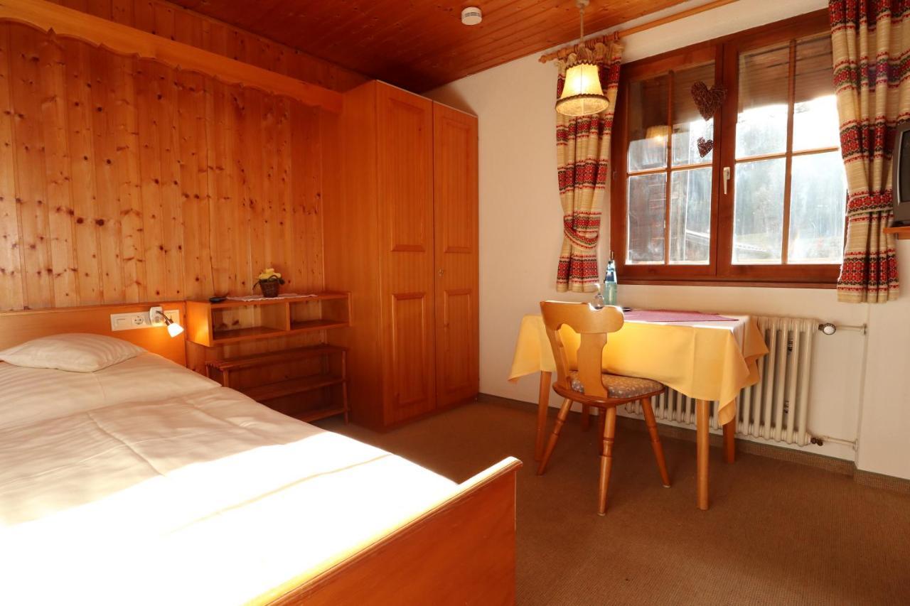 Hoehenpension Glashuette Bed&Breakfast Fruehstueckspension Hotel Garni Bonndorf im Schwarzwald Exterior photo