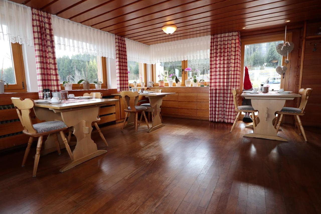 Hoehenpension Glashuette Bed&Breakfast Fruehstueckspension Hotel Garni Bonndorf im Schwarzwald Exterior photo